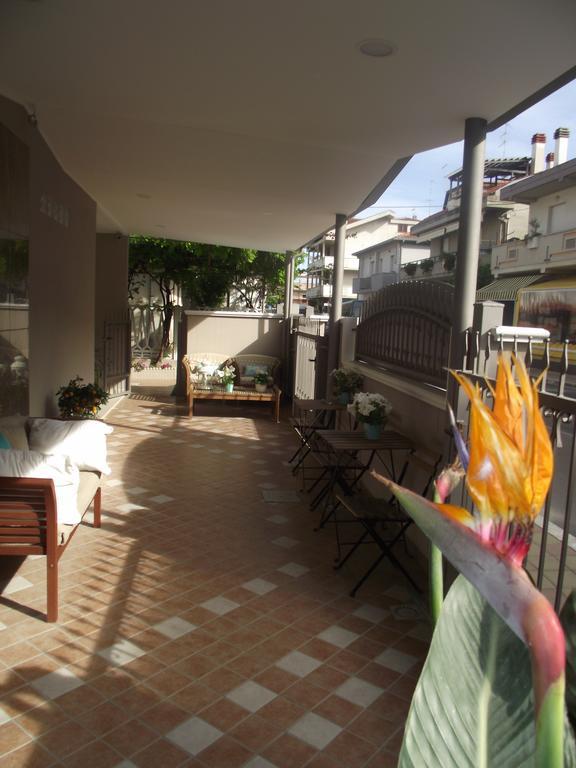 Mediterranea Sea House Montesilvano Marina Exterior foto